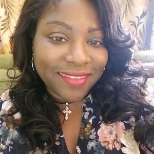 Meet your Posher, Cassandra